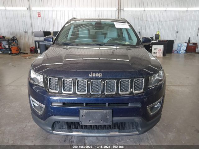 3C4NJDCB7JT135956 Jeep Compass Limited 4x4