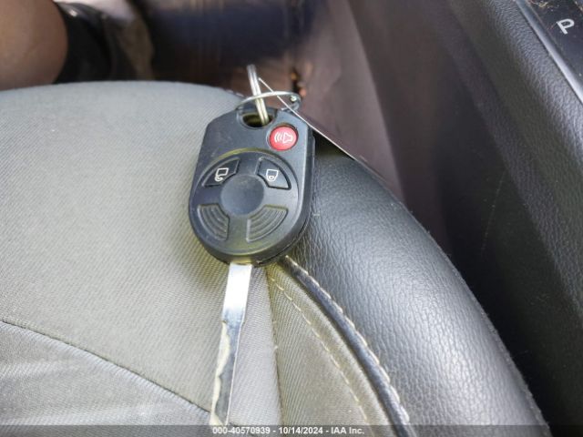 1FMCU9G93HUE89648 Ford ESCAPE SE