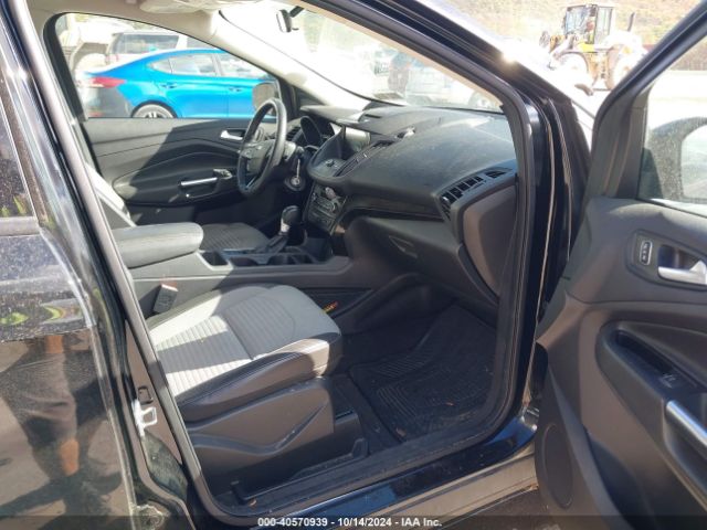 1FMCU9G93HUE89648 Ford ESCAPE SE