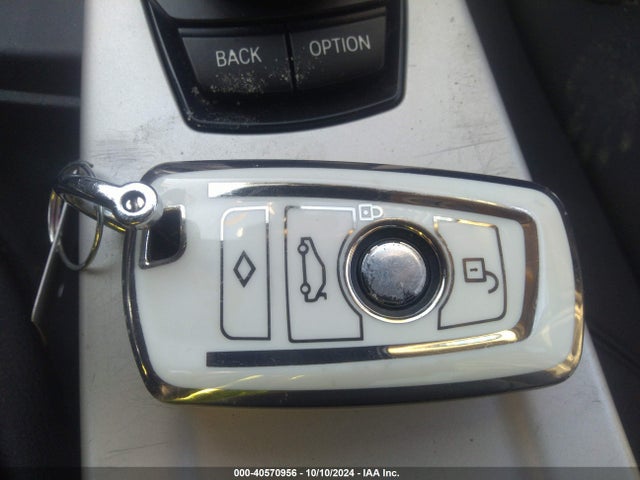 BMW 320i 2014 WBA3B1C52EK133890 Image 11