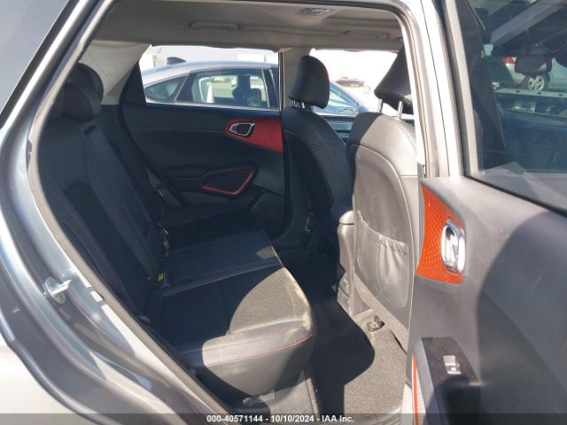 KNDJ53AU6P7853965 KIA Soul Gt-line