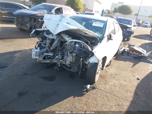 Toyota COROLLA LE 2019 5YFBURHE9KP942669 Image 2