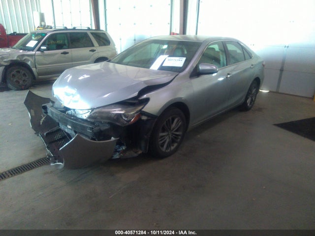 Toyota CAMRY SE 2015 4T1BF1FKXFU910564 Image 2