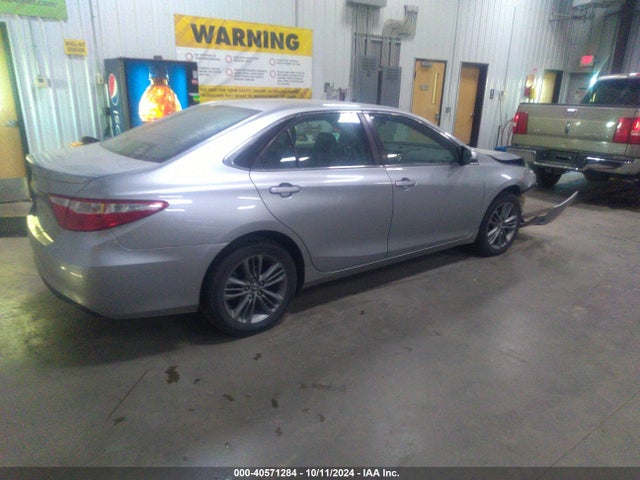 Toyota CAMRY SE 2015 4T1BF1FKXFU910564 Image 4