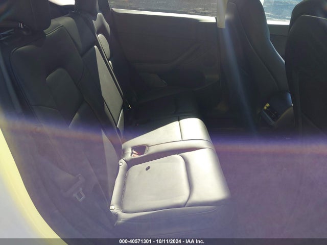 Продажа на аукционе авто 2024 Tesla Model Y Long Range Dual Motor All-wheel Drive, vin: 7SAYGDEE3RF007794, номер лота: 40571301