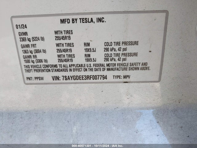Продажа на аукционе авто 2024 Tesla Model Y Long Range Dual Motor All-wheel Drive, vin: 7SAYGDEE3RF007794, номер лота: 40571301