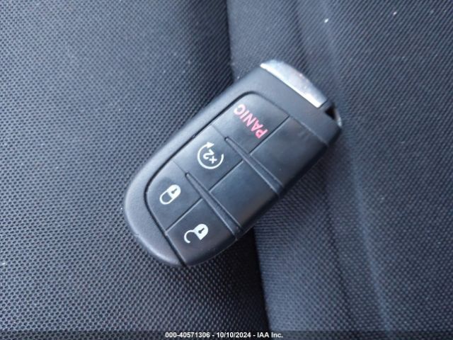 ZACNJBBB8KPK20915 Jeep Renegade Latitude 4x4