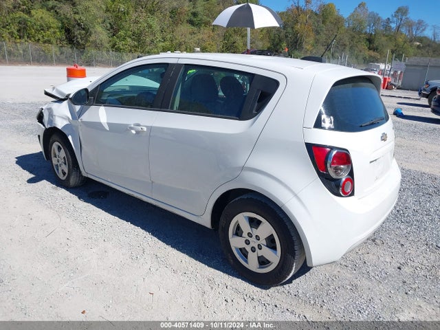 Chevrolet Sonic 2015 1G1JA6SH8S4190759 Image 3