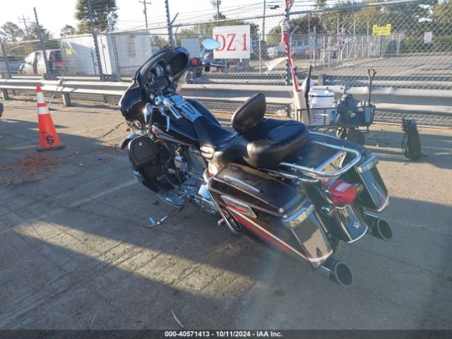 2006 HARLEY-DAVIDSON FLHTCUSE 1HD1PRE146Y954359 Photo 2