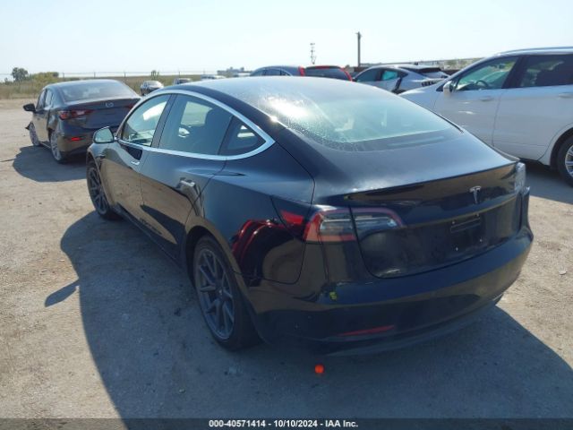 5YJ3E1EAXJF070355 Tesla Model 3 Long Range/mid Range