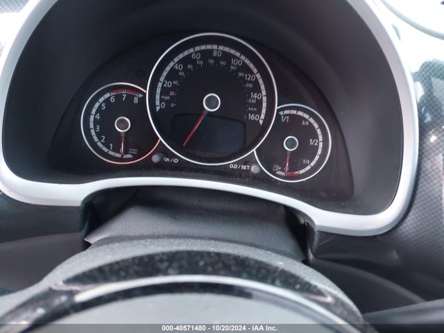 2013 VOLKSWAGEN BEETLE COUPE 3VWV67AT2DM604767 Photo 6
