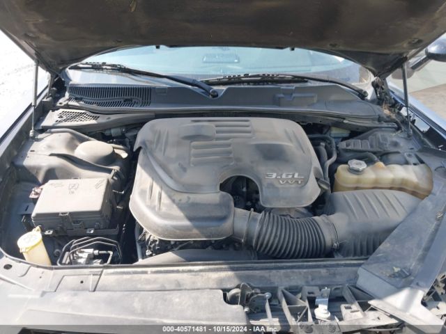 2C3CDZAG2FH811051 Dodge Challenger Sxt