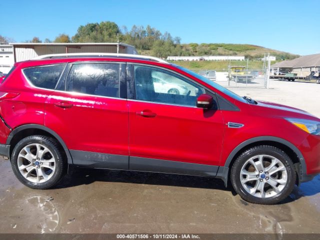 1FMCU9J95FUB69365 Ford Escape Titanium