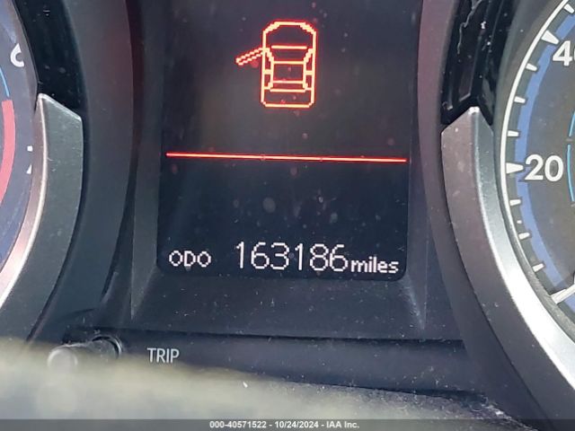 2T1BURHE6FC332900 Toyota Corolla S