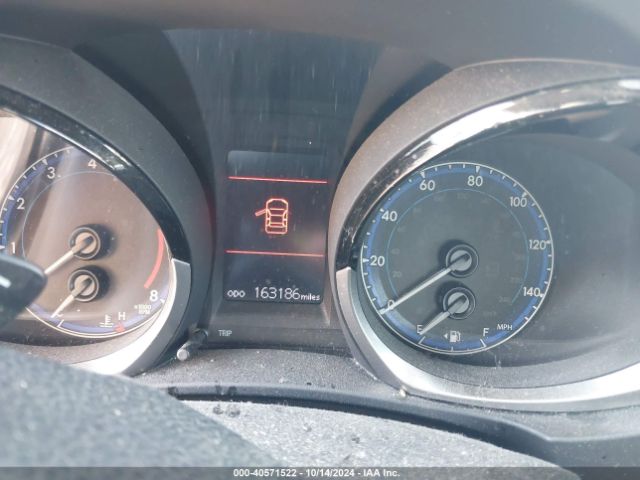 2T1BURHE6FC332900 Toyota Corolla S