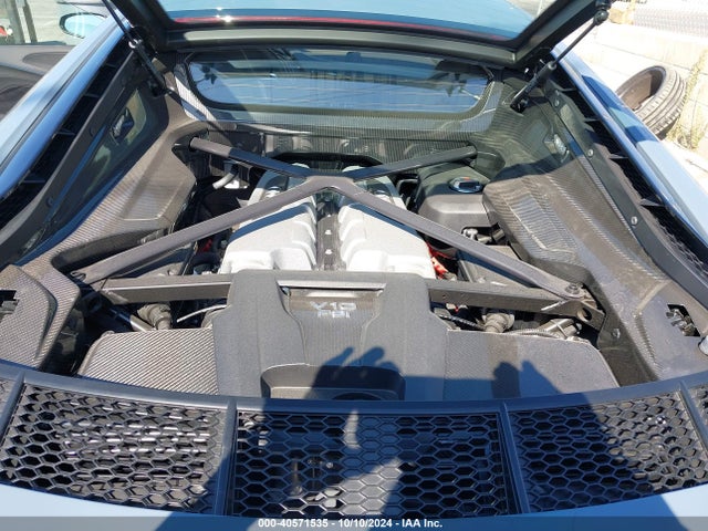 2023 AUDI R8 WUACEAFX3P7902574 Photo 9