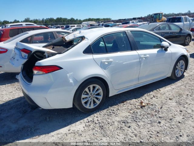 5YFB4MDE3RP114586 Toyota COROLLA LE