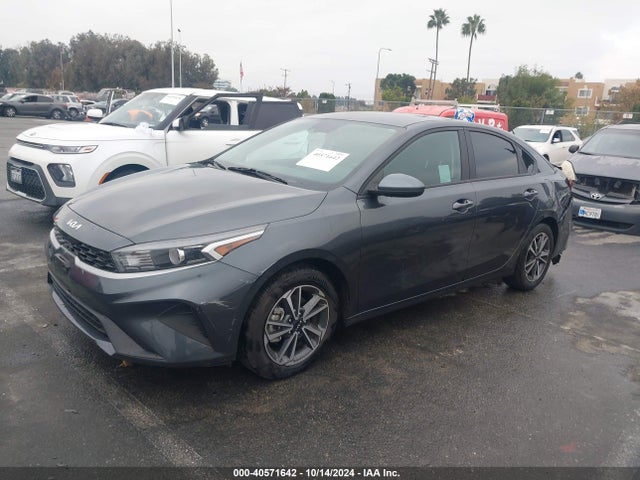 KIA Forte Lxs 2022 3KPF24ADXNE497165 Image 2