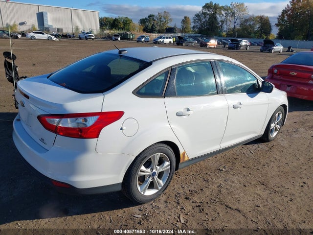 Ford FOCUS SE 2014 1FADP3F25EL200164 Image 4