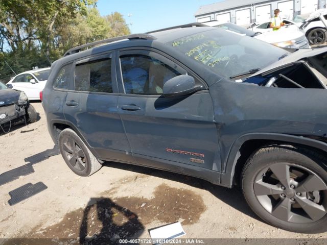 1C4PJMCB7GW279910 Jeep Cherokee 75th Anniversary