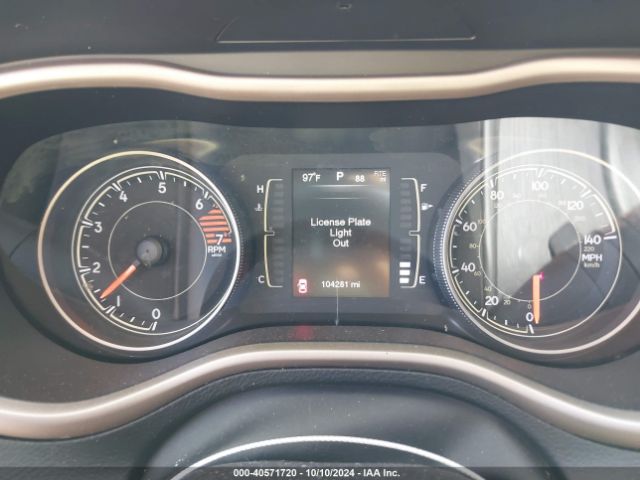 1C4PJMCB7GW279910 Jeep Cherokee 75th Anniversary