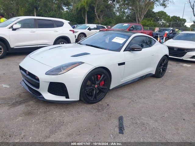 Jaguar F-type Svr 2017 SAJWJ6J87HMK43664 Image 2