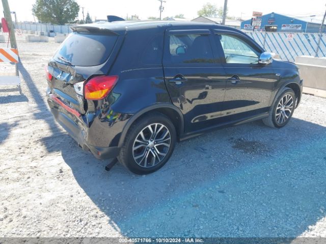 JA4AR3AU4HZ000971 Mitsubishi Outlander Sport 2.0 Es