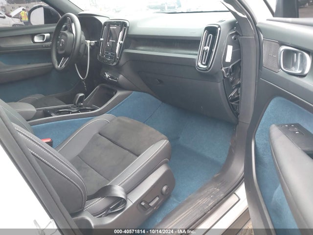 YV4ED3UM6P2091165 Volvo Xc40 Recharge Pure Electric Twin Ultimate