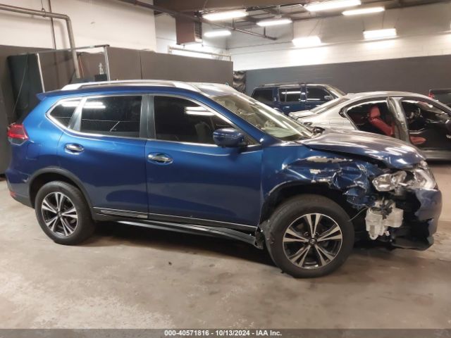 JN8AT2MV1JW317804 Nissan Rogue Sl