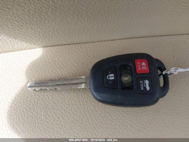 4T4BF1FK2GR535647 Toyota CAMRY LE