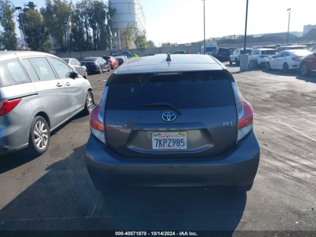 JTDKDTB3XF1093053 Toyota Prius C Four