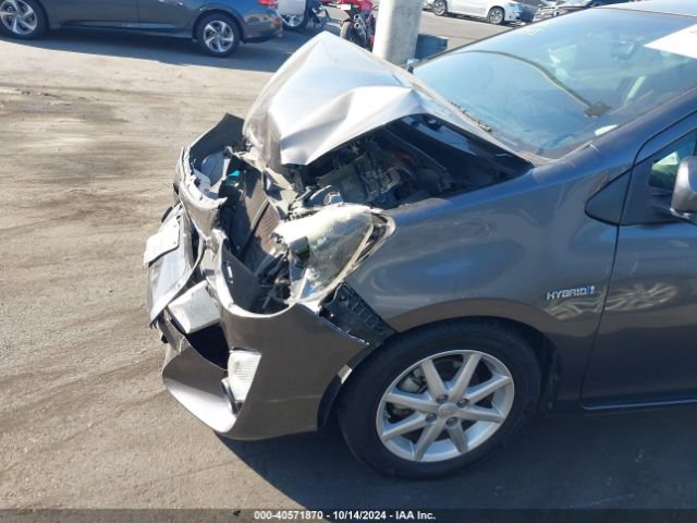 JTDKDTB3XF1093053 Toyota Prius C Four