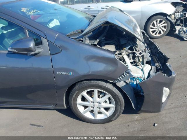 JTDKDTB3XF1093053 Toyota Prius C Four