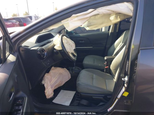 JTDKDTB3XF1093053 Toyota Prius C Four