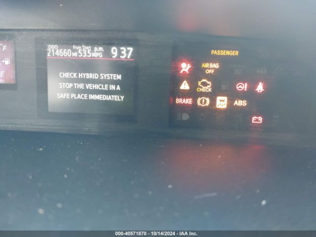 JTDKDTB3XF1093053 Toyota Prius C Four