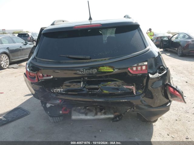 3C4NJDDB3KT665387 Jeep Compass Trailhawk 4x4