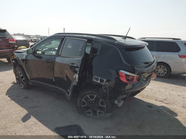 3C4NJDDB3KT665387 Jeep Compass Trailhawk 4x4
