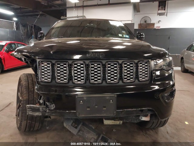 1C4RJFAG2JC211431 Jeep Grand Cherokee Altitude 4x4