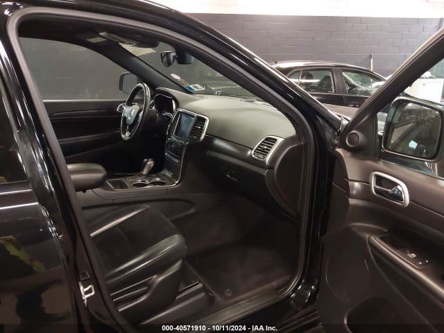 1C4RJFAG2JC211431 Jeep Grand Cherokee Altitude 4x4