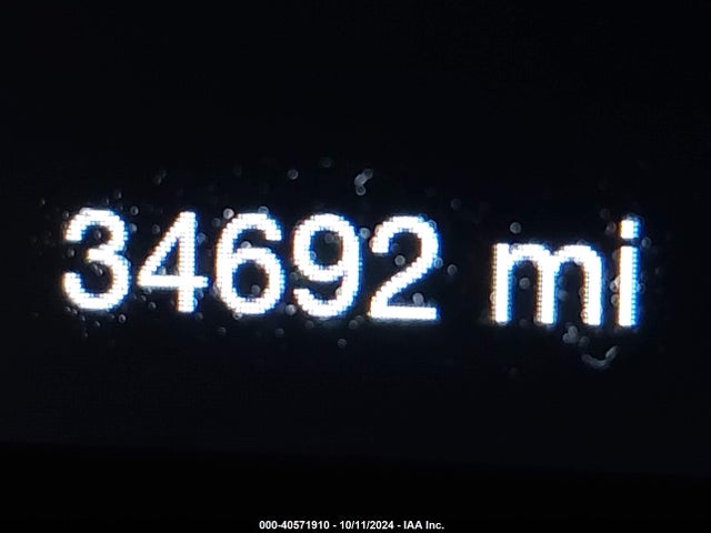 1C4RJFAG2JC211431 Jeep Grand Cherokee Altitude 4x4