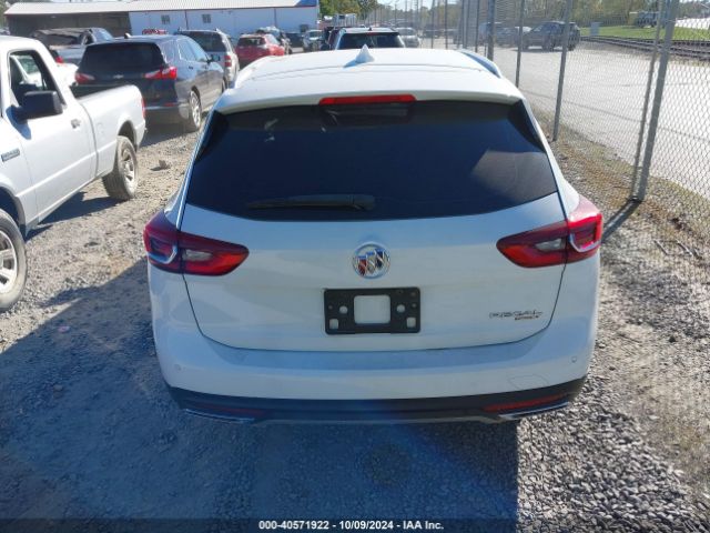W04GV8SX6K1015800 Buick Regal Tourx Awd Essence
