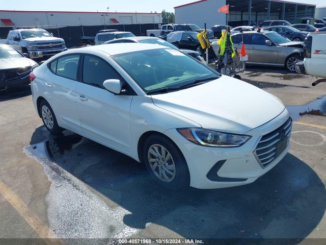 Hyundai ELANTRA SE 2017 5NPD74LF4HH172180 Image 1
