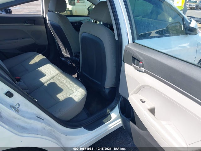 Hyundai ELANTRA SE 2017 5NPD74LF4HH172180 Image 8