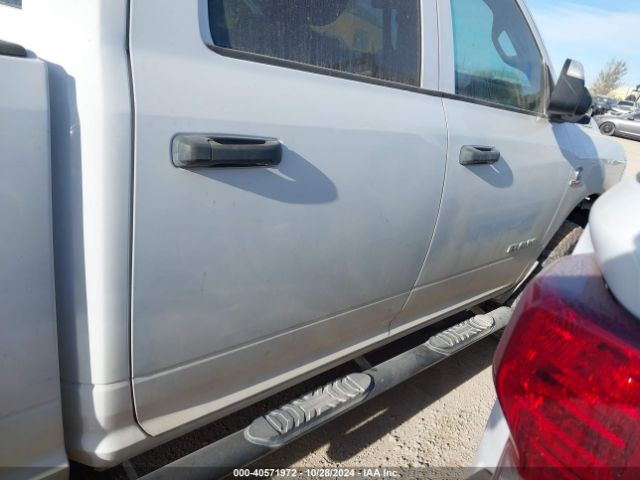 3C6UR5HL9MG606036 RAM 2500 Tradesman  4x4 8' Box