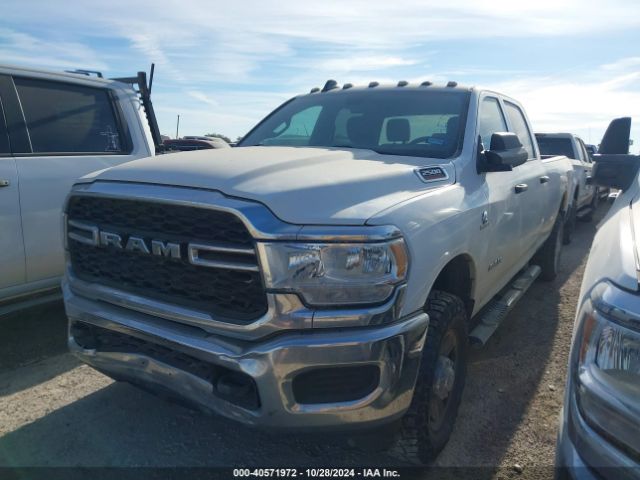 3C6UR5HL9MG606036 RAM 2500 Tradesman  4x4 8' Box