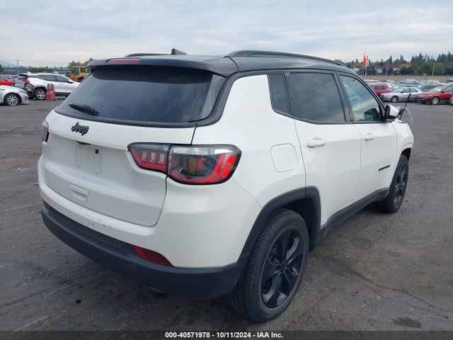 3C4NJCBBXMT587321 Jeep Compass Altitude Fwd