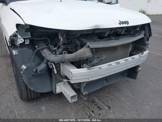 3C4NJCBBXMT587321 Jeep Compass Altitude Fwd