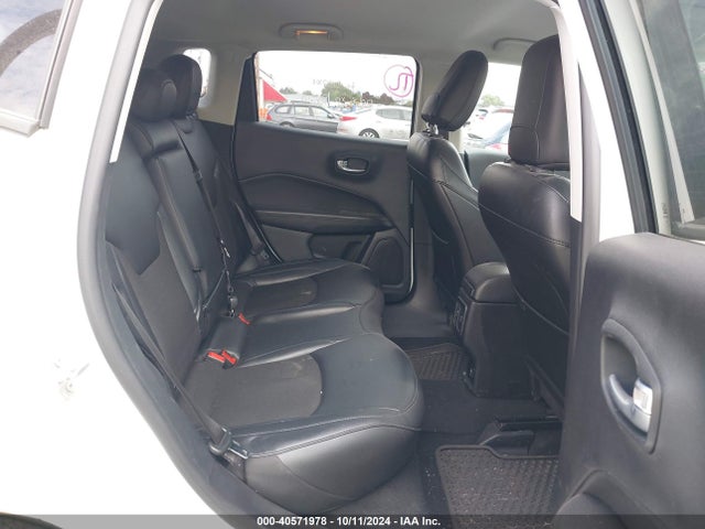3C4NJCBBXMT587321 Jeep Compass Altitude Fwd