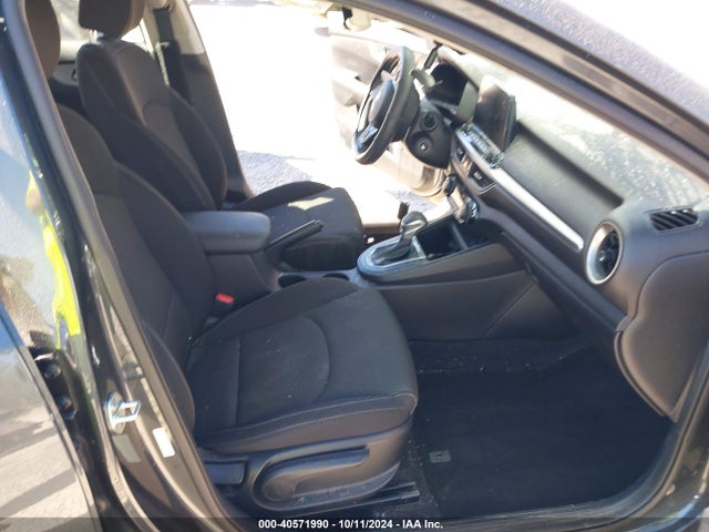 KIA FORTE FE 2019 3KPF24AD9KE045526 Image 5