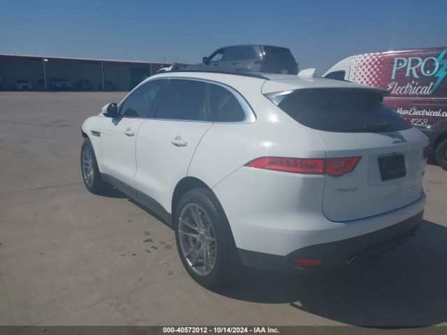 2018 JAGUAR F-PACE SADCK2FX6JA321693 Photo 2